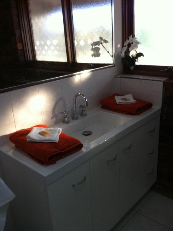 Mccarthy Lake House Maleny Chambre photo